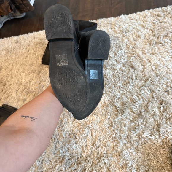 Aldo Women’s Black Boots - Picture 7 of 8